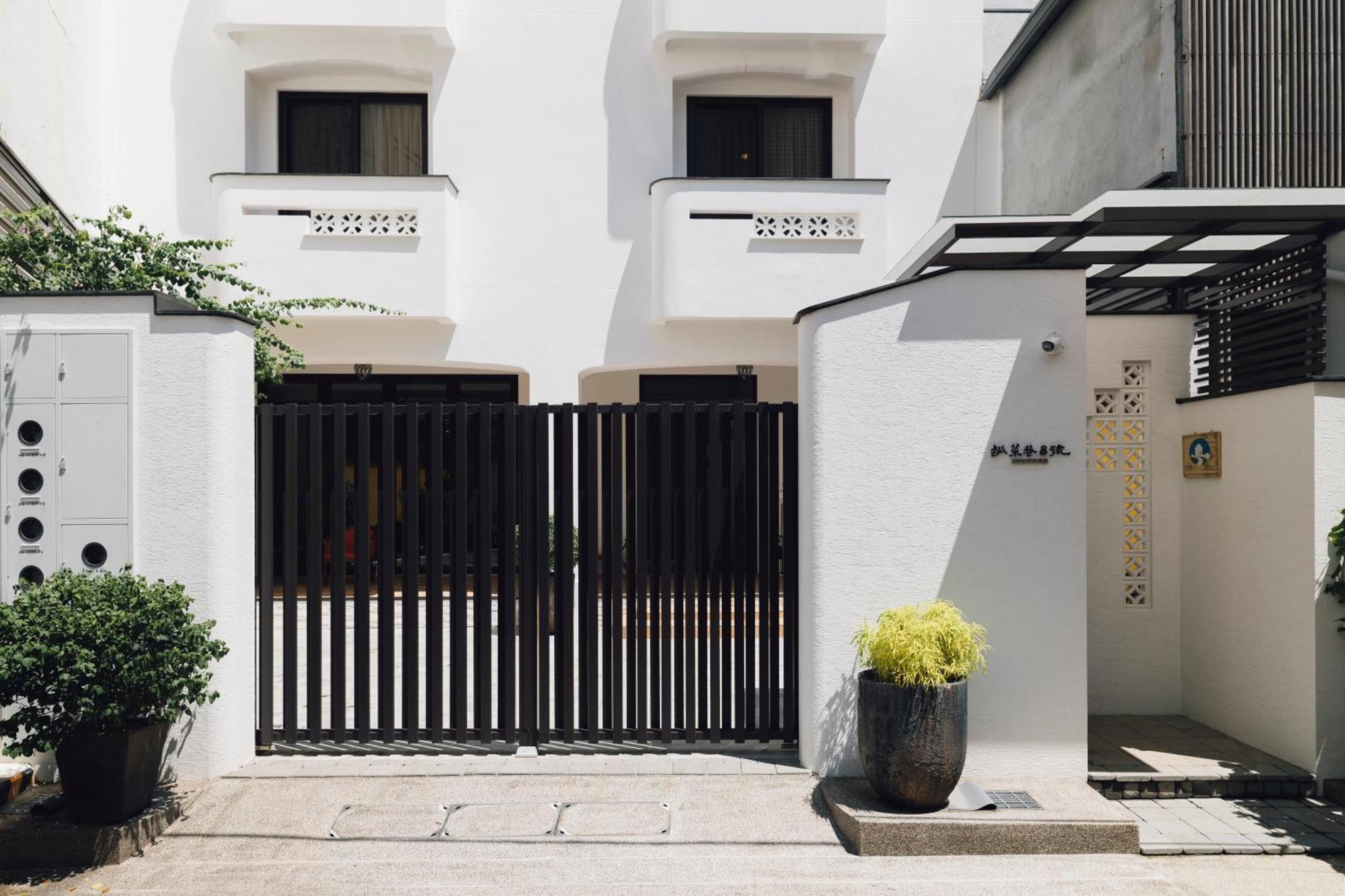 Hotel 鹹菜巷8號 à Tainan Extérieur photo