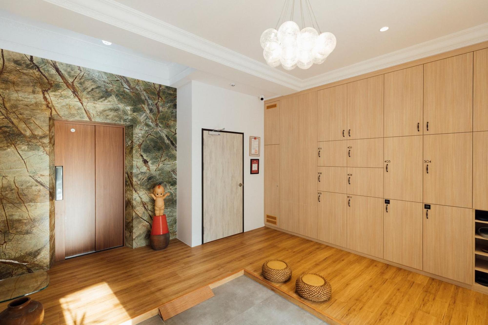 Hotel 鹹菜巷8號 à Tainan Extérieur photo